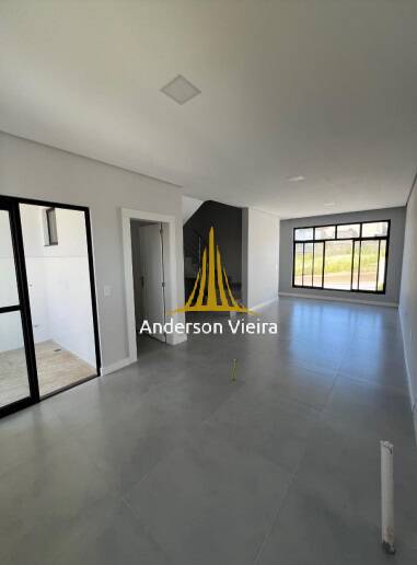Casa à venda com 3 quartos, 124m² - Foto 8