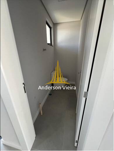 Casa à venda com 3 quartos, 124m² - Foto 7
