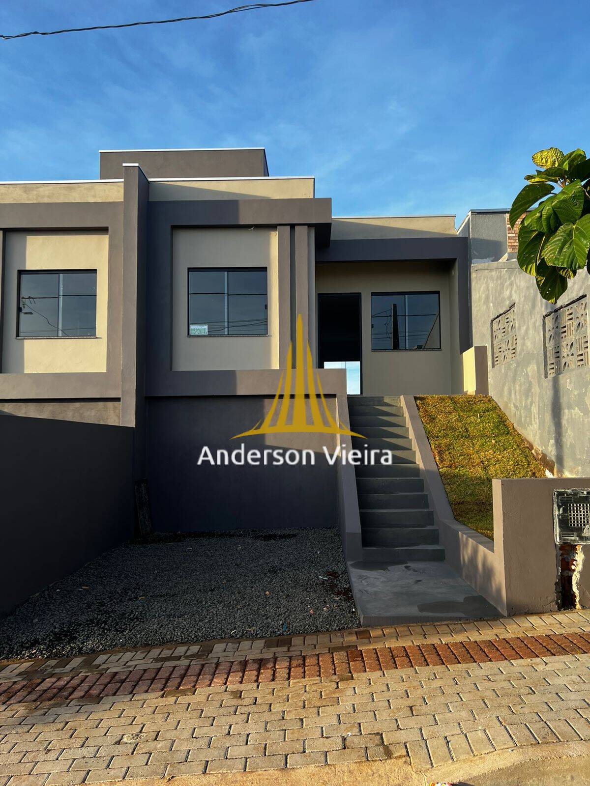 Casa à venda com 2 quartos, 62m² - Foto 2