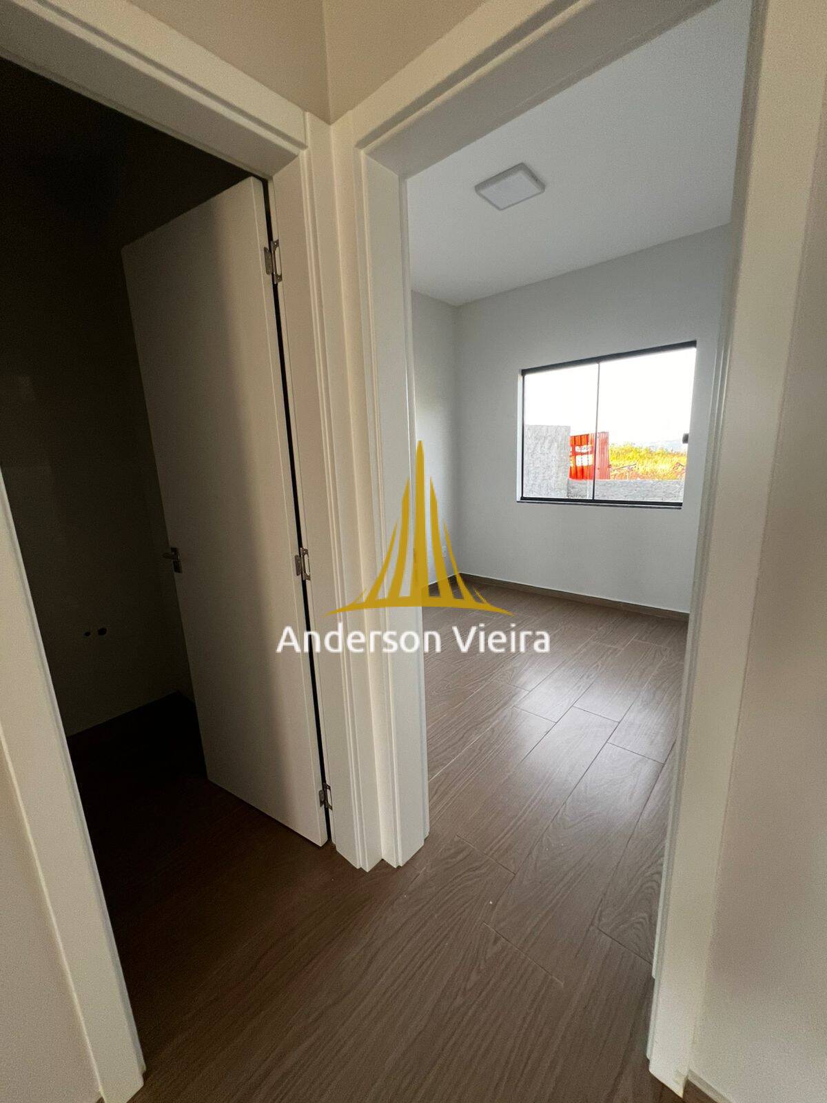 Casa à venda com 2 quartos, 62m² - Foto 7