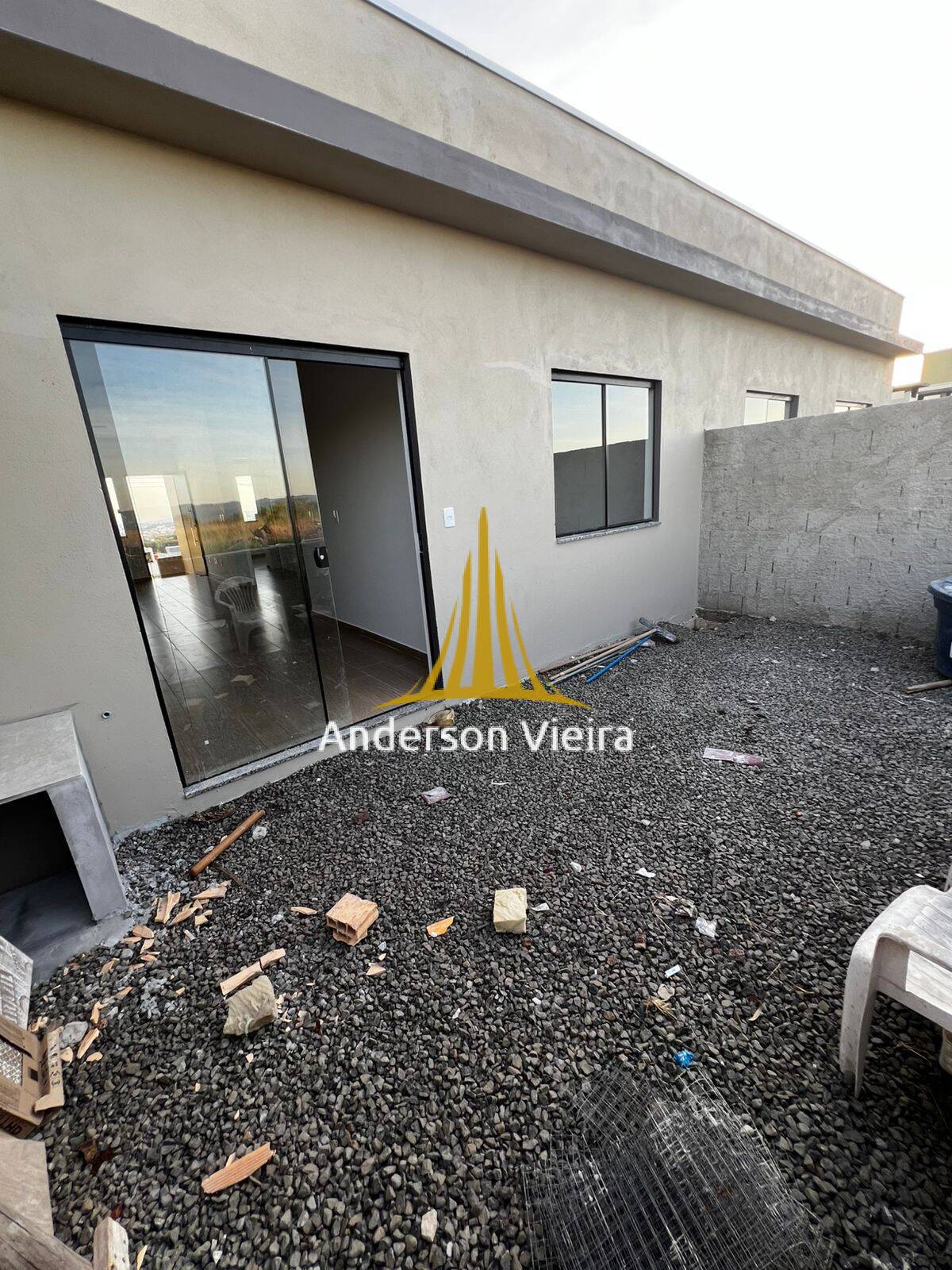 Casa à venda com 2 quartos, 62m² - Foto 12